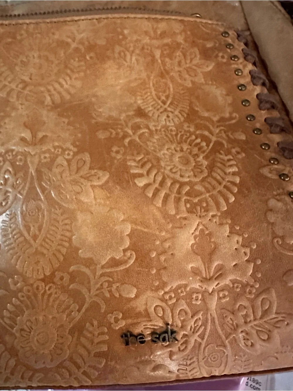 The Sak top decorative